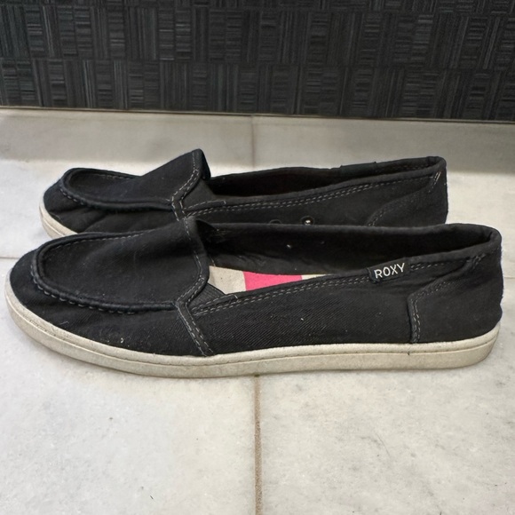 Black Roxy Shoe - Picture 3 of 6